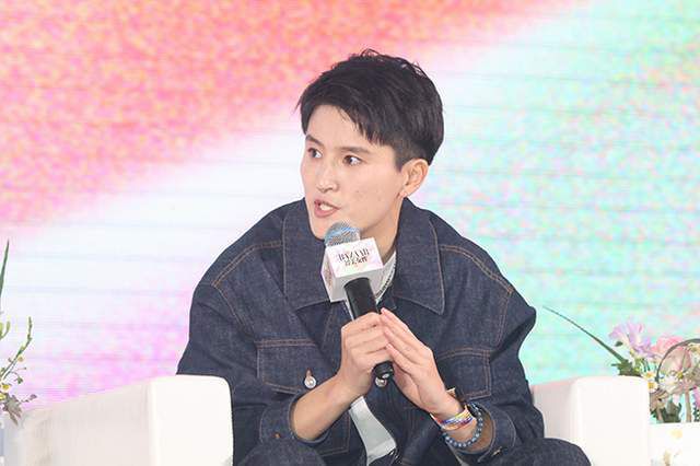 中国小帅男男gayxnxx